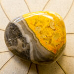 Jaspe BumbleBee pierre roulée