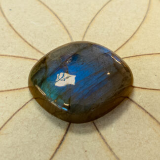 Labradorite 14