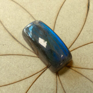 Labradorite 15