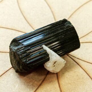 Tourmaline Noire pierre brute