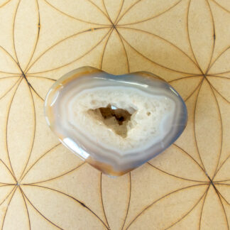Agate Cœur en géode