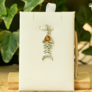 Ambre pendentif poisson