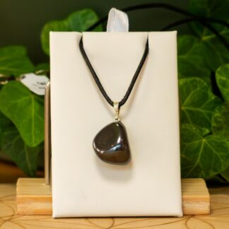 Collier pendentif Hématite