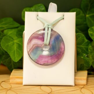 Collier pendentif donut Fluorite Arc en Ciel